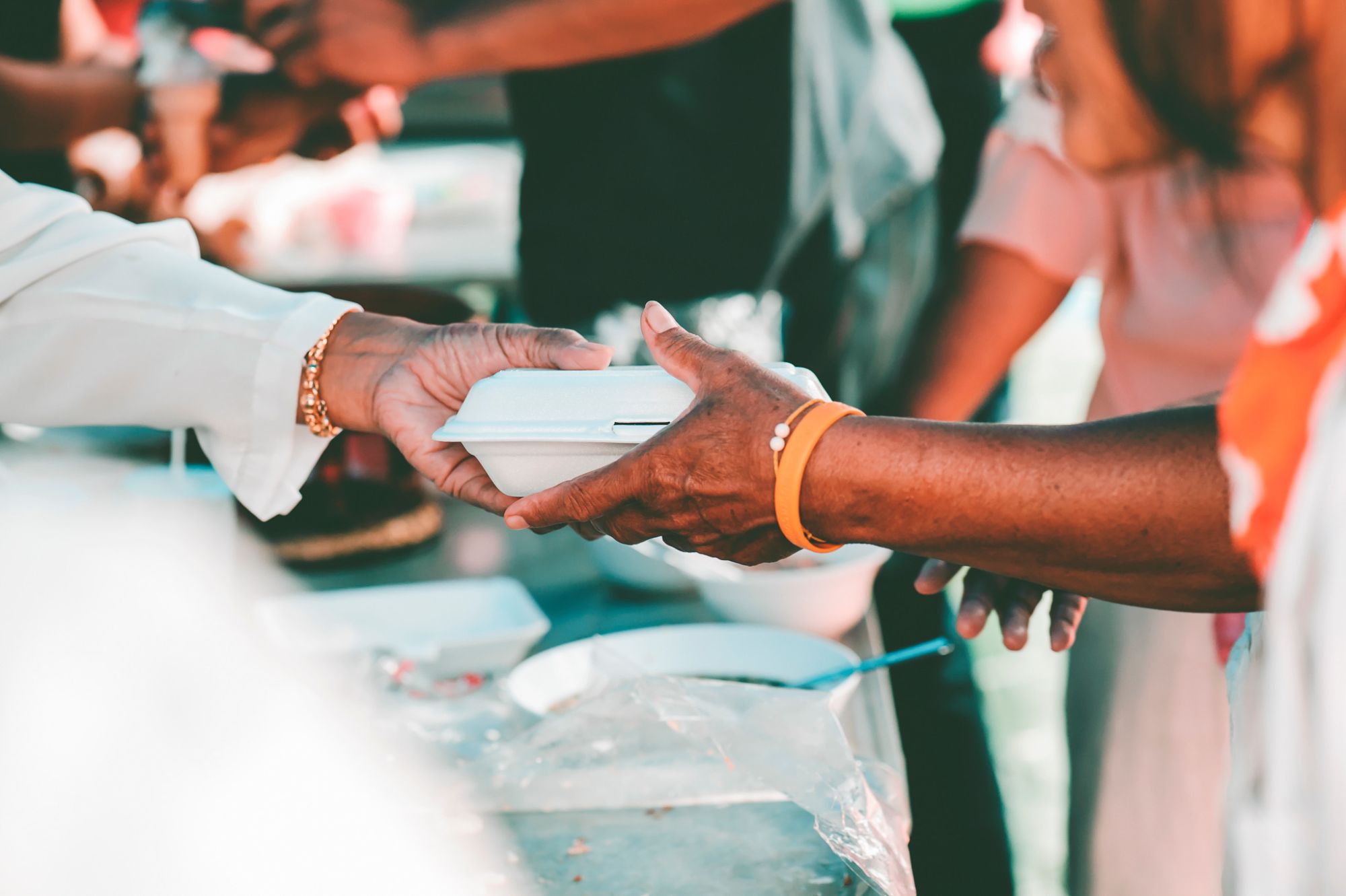 People volunteering